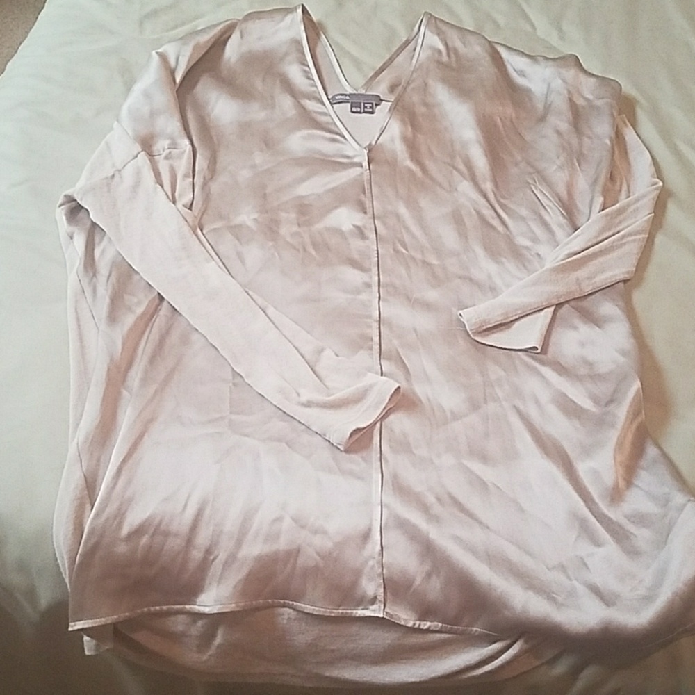 Beautiful v neck tunic